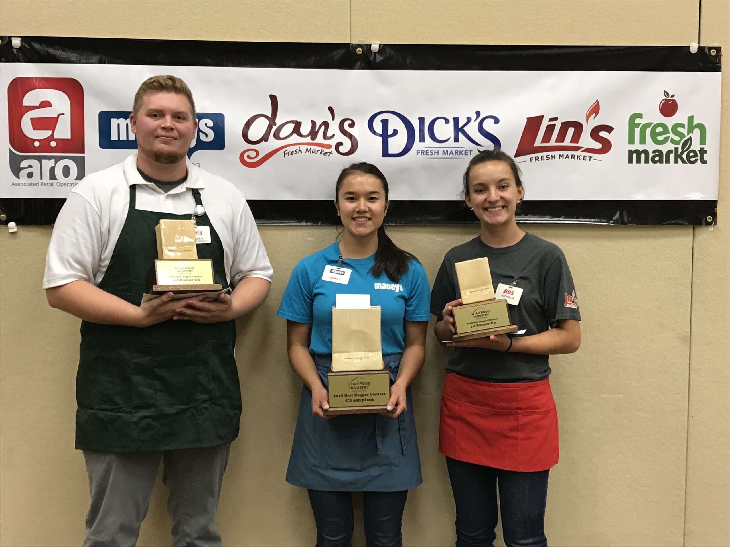 Utah's Best Bagger Works at Macey's