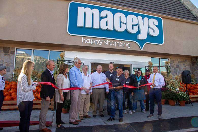 New Macey's Grocery Store Is Now Open In Highland