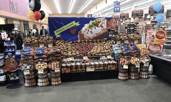 Image of potato display in grocery store